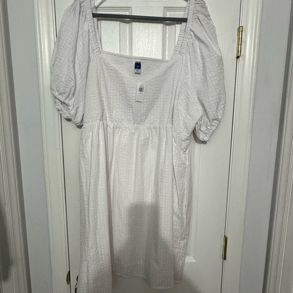 Old Navy Textured White Dress